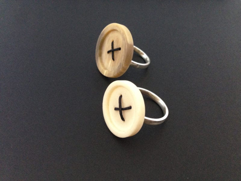 Polly Coventry Brooker, Button Rings, 2015 © Polly Coventry-Brooker