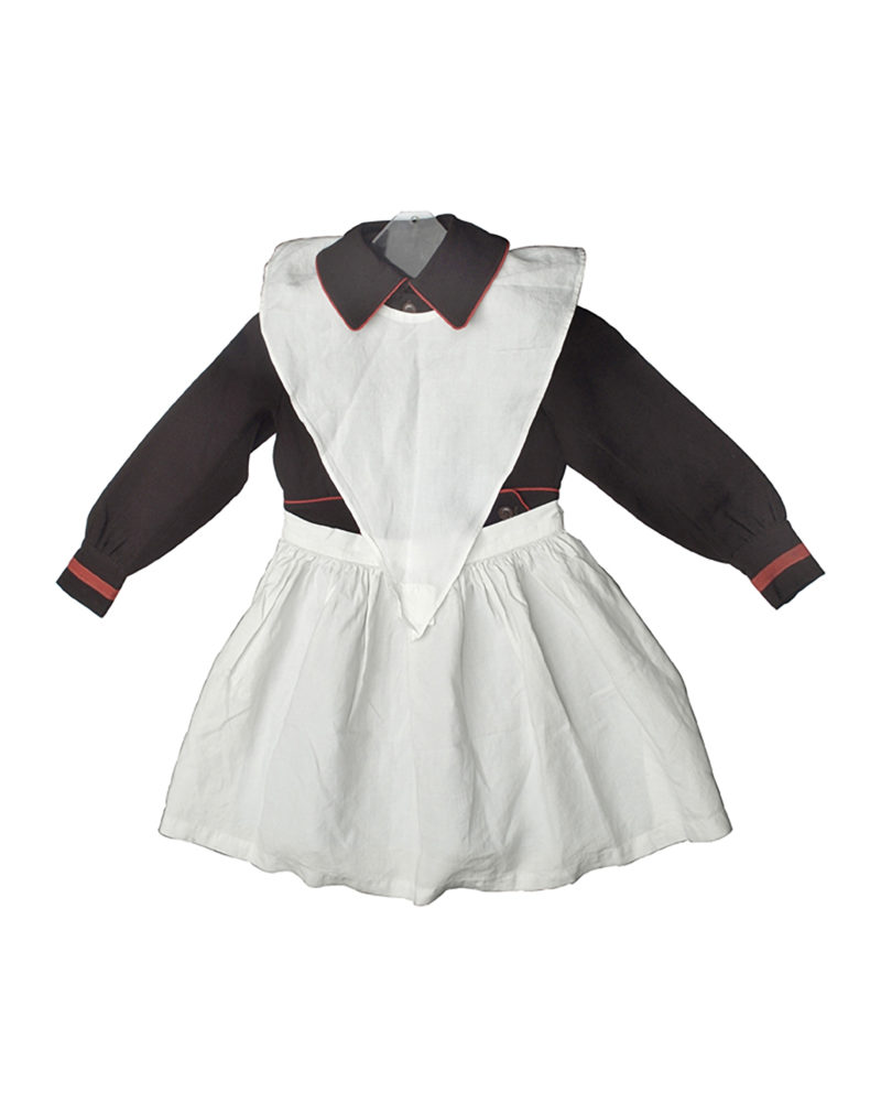 Younger girl’s Foundling Hospital uniform: dress, apron and tippet