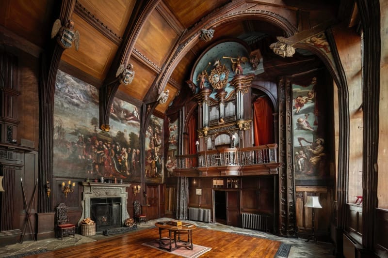 Great Hall at Adlington Hall, Cheshire, Photo by Christopher John Photography