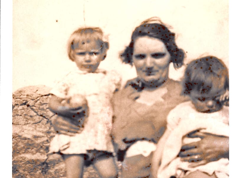 Sylvia with her foster mother, sister on Barry Island