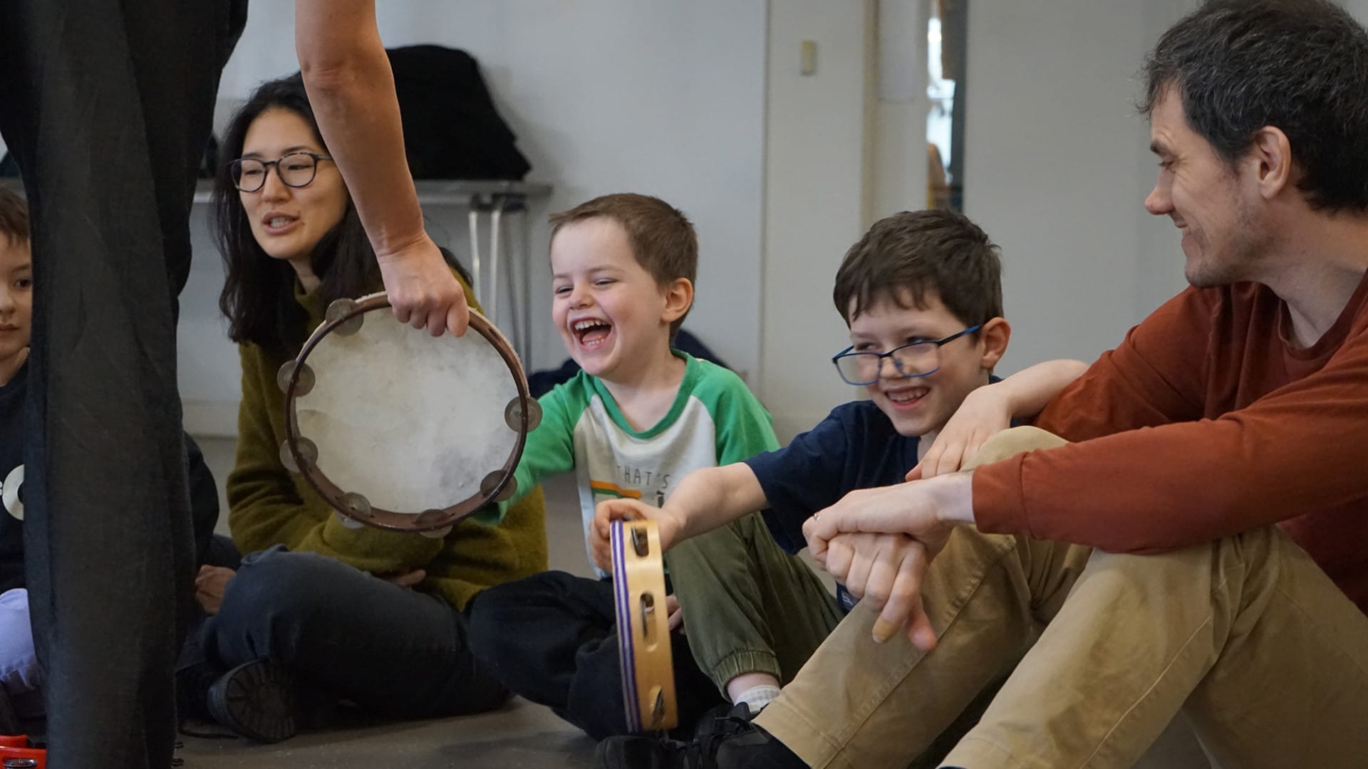 Family Workshop: Sound &#038; Song
